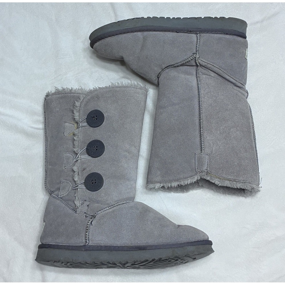UGG Tall Bailey Button Triplet Gray Suede Boots Womens 9 1873